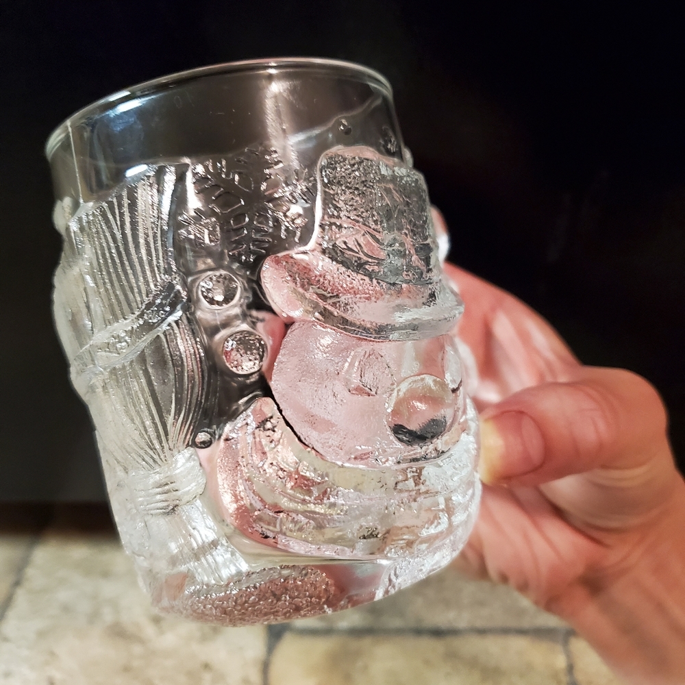3D Unique Snowman Luminarc USA Glasses set of 2